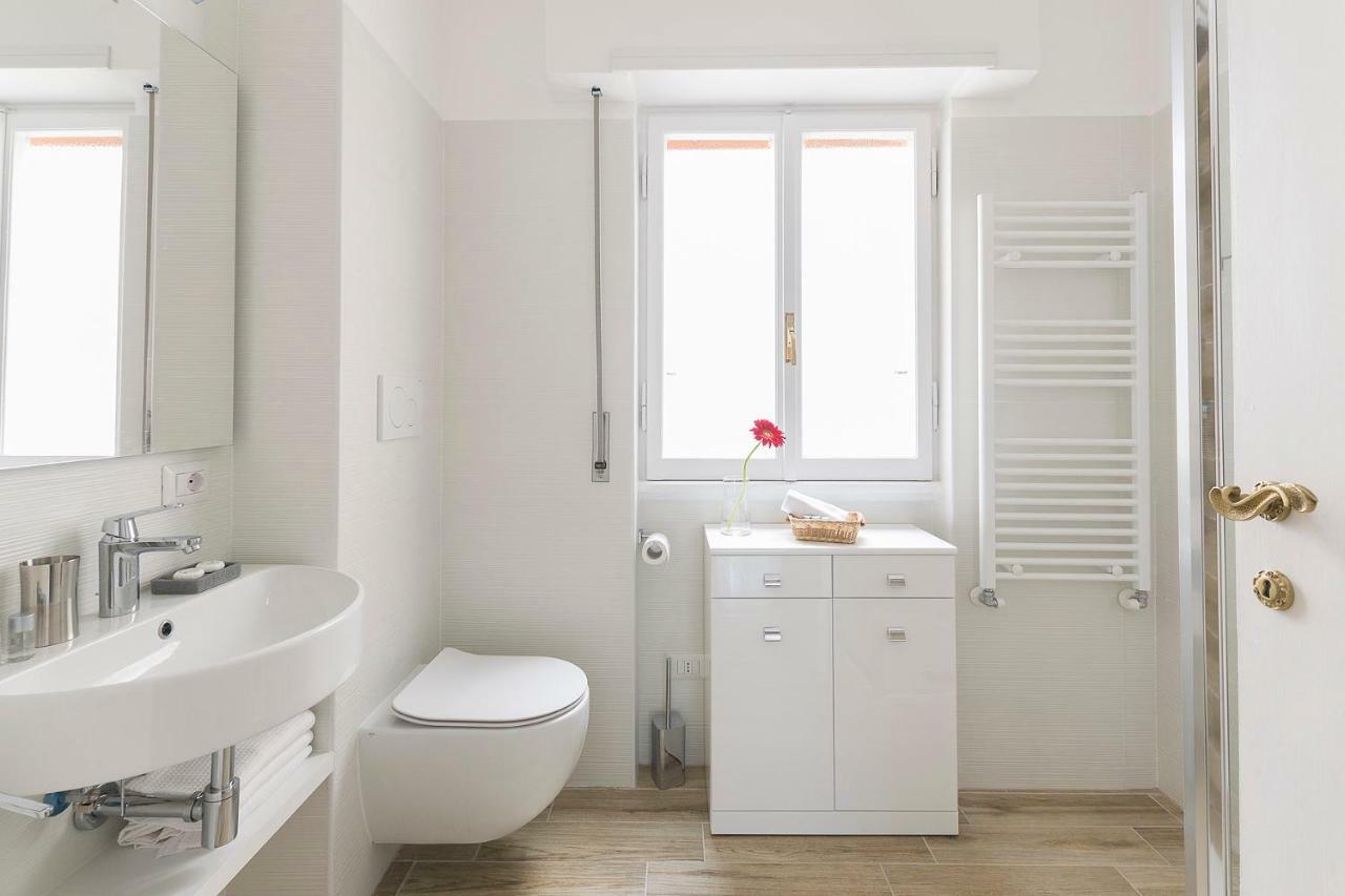Ad Astra Suite Rome Bagian luar foto